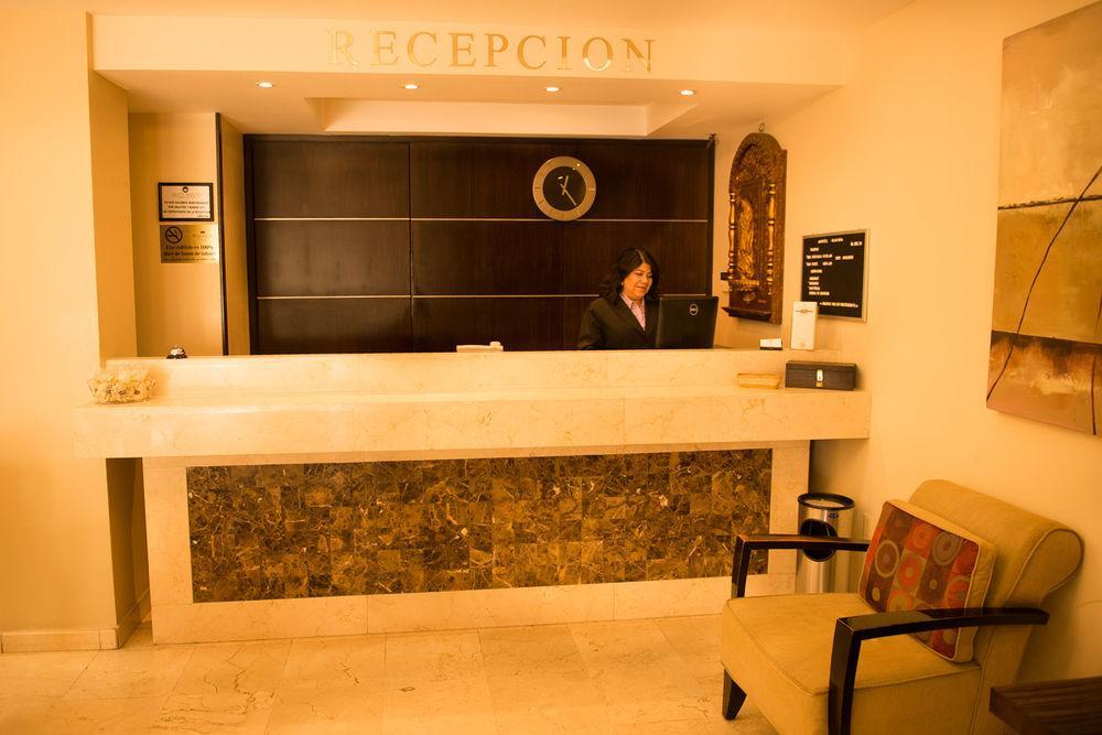Hotel Magno Tepatitlan Exteriér fotografie
