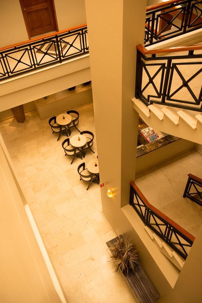 Hotel Magno Tepatitlan Exteriér fotografie